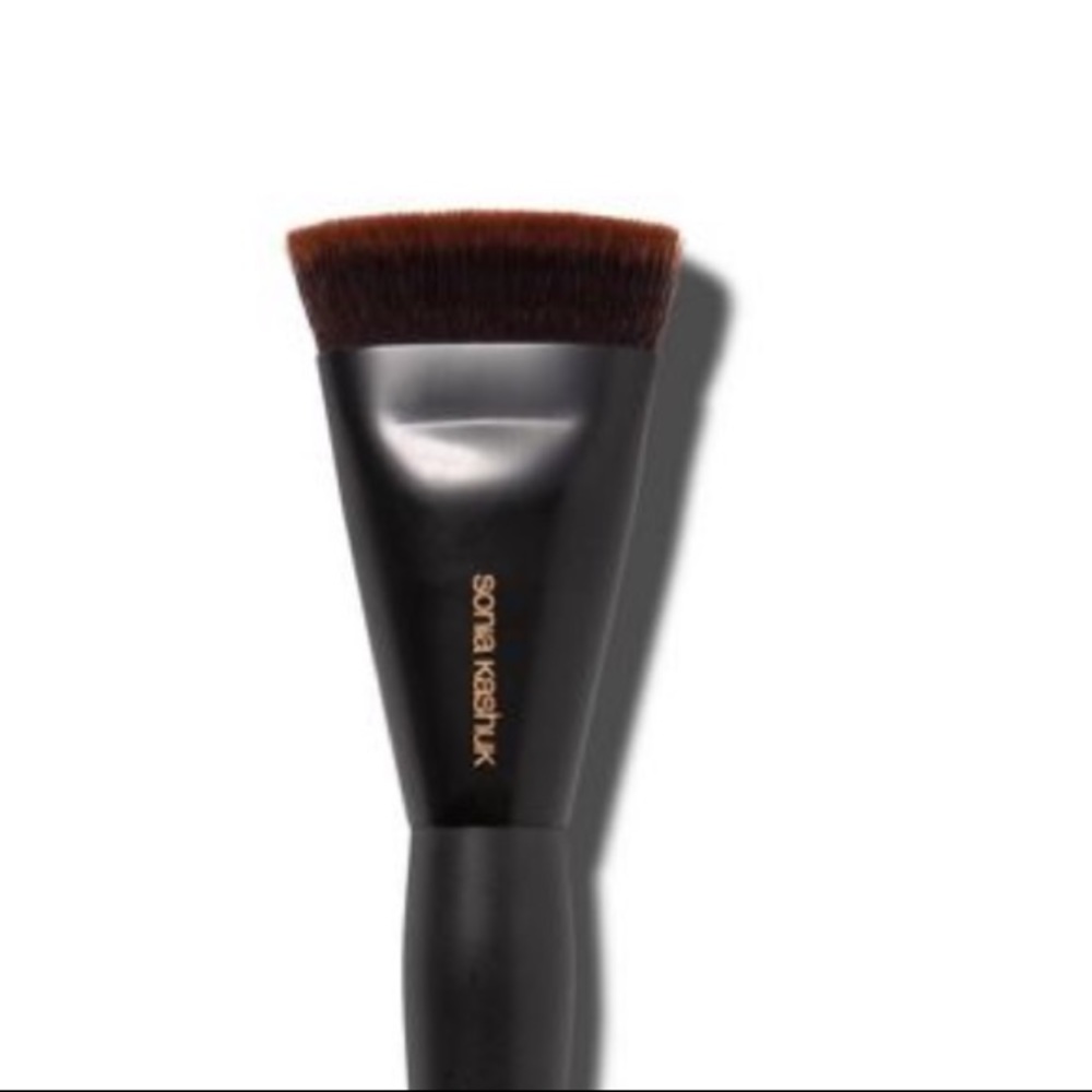 Sonia Kashuk™ Precision Contour Brush Black No.126 - Picture 4 of 8